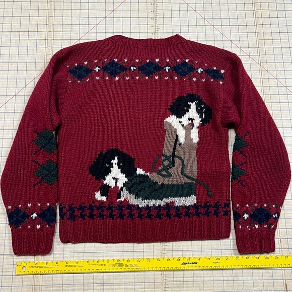 Woolrich 100% Wool Vintage Sweater Dog- Puppy Boot Size Medium- 2 sided design - Picture 13 of 17